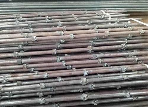 普定隧道钢花管